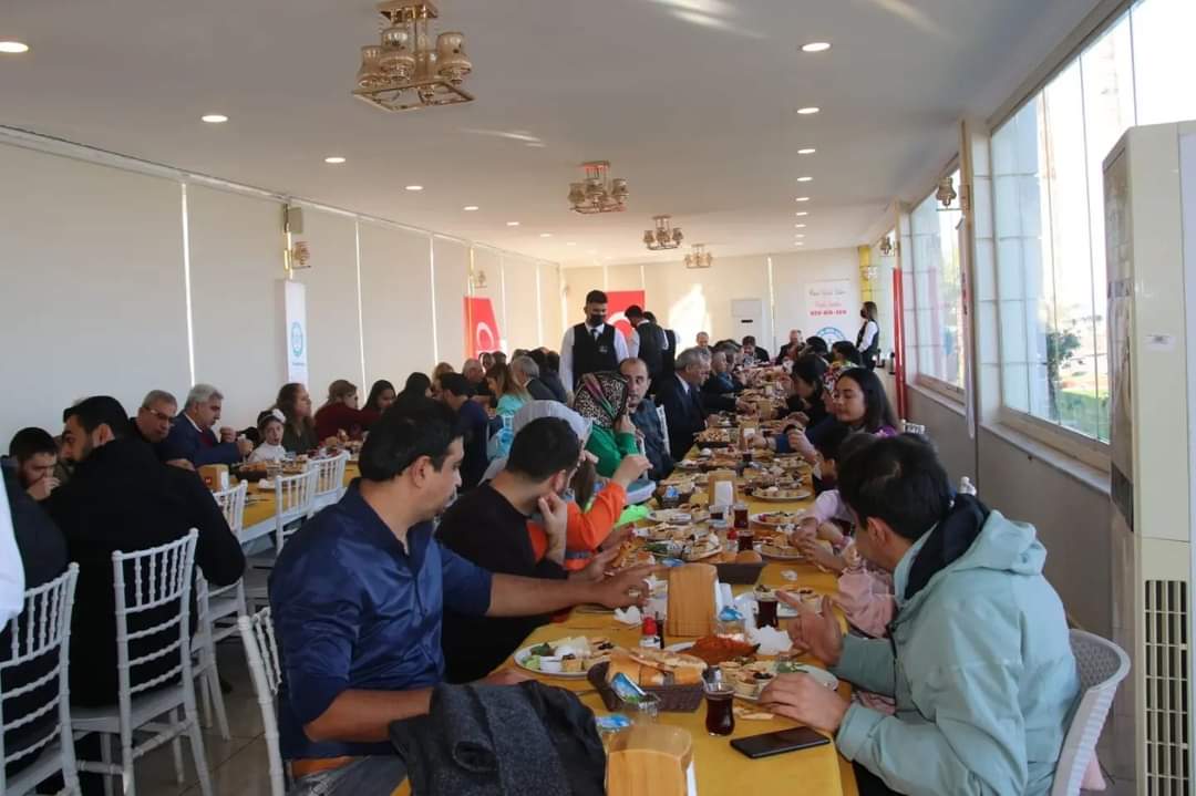 BEM-BİR SEN’DEN BAŞKAN TOSYALI’YA TEŞEKKÜR