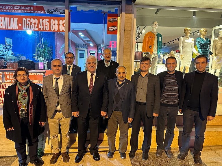 Hatay milletvekilleri Suzan Şahin ve İsmet Tokdemir ABADER&#8217;i ziyaret ettiler