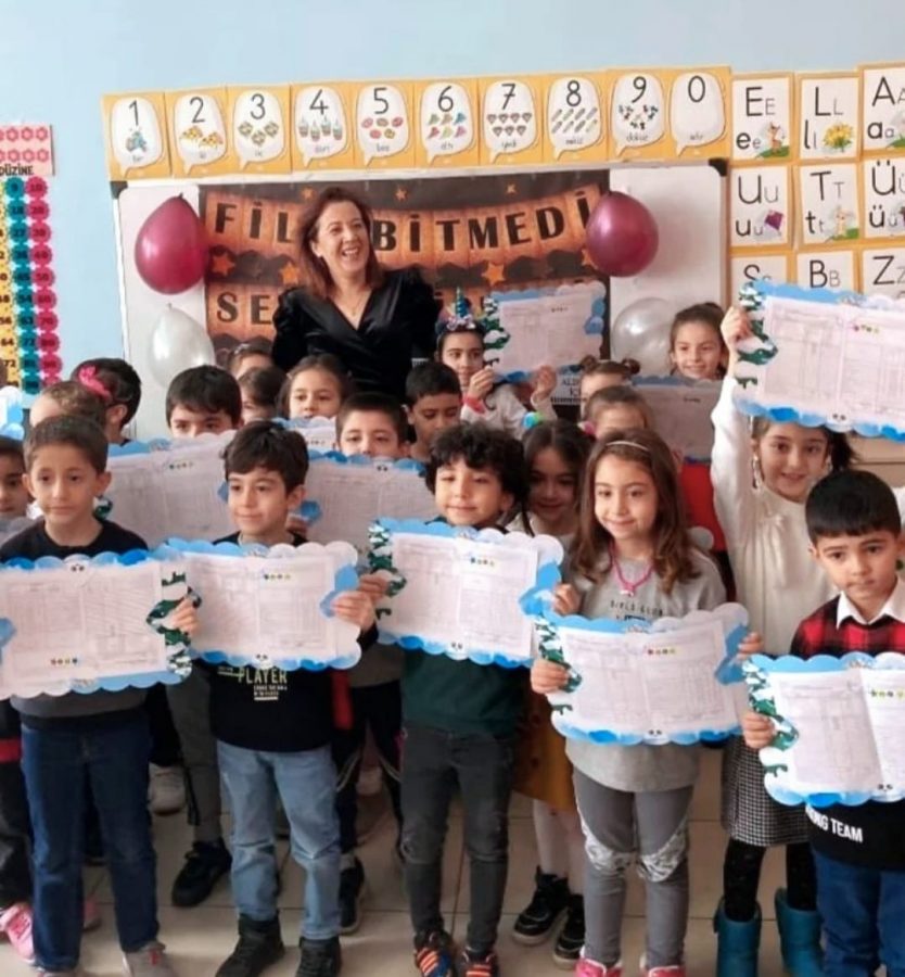 BELEN GAZİ ABDURRAHMAN PAŞA İLKOKULU ÖĞRENCİLERİNİN KARNE VE TATİL SEVİNCİ