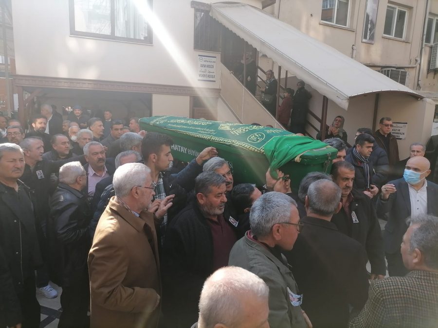 ZÜBEYDE ASLAN EBEDİYETE UĞURLANDI