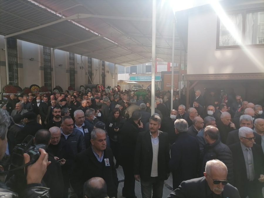 ZÜBEYDE ASLAN EBEDİYETE UĞURLANDI