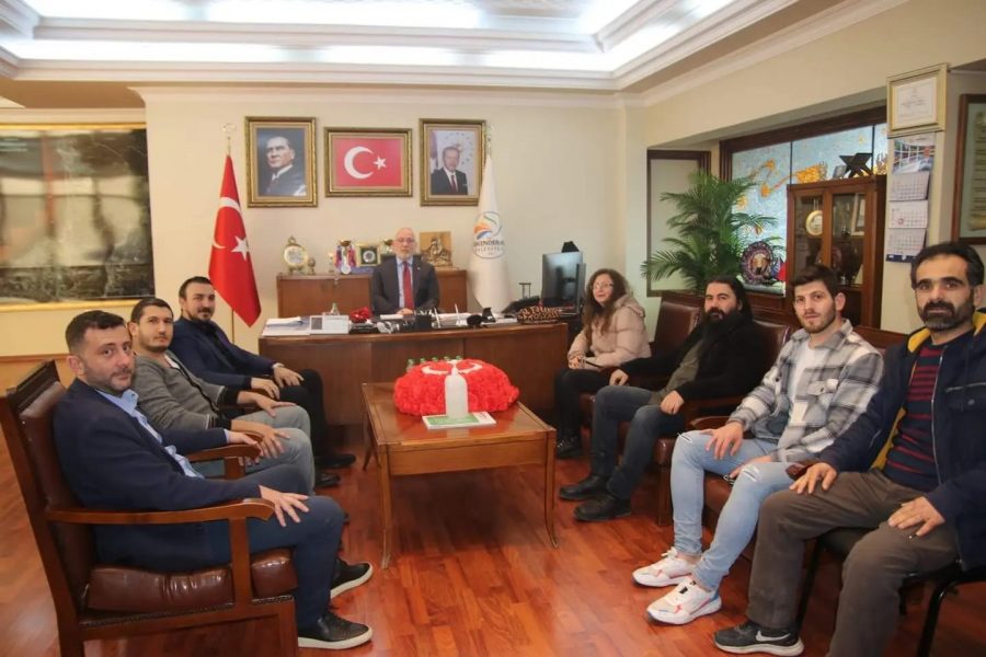 HATAY GAZETECİLER CEMİYETİ (HGC) İSKENDERUN TEMSİLCİLİĞİ ÜYELERİ BAŞKAN TOSYALI’NIN KONUĞU OLDU