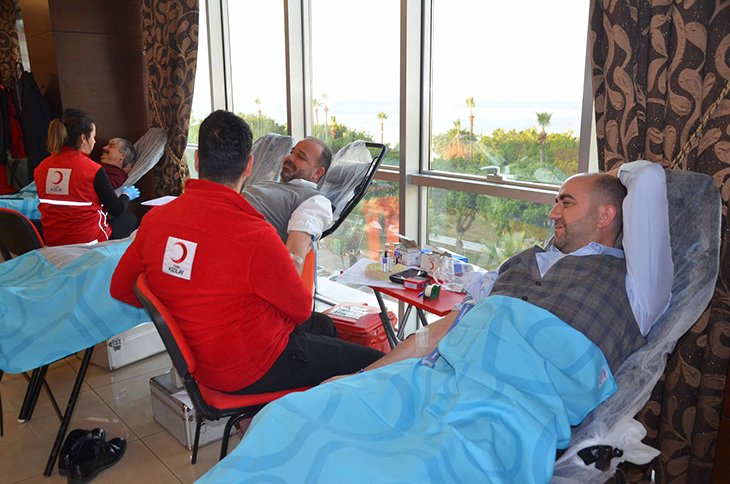 İTSO Önderliğinde Kızılay Kan Merkezi İle Kan Bağış Kampanyası Düzendi
