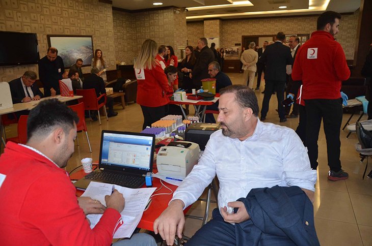İTSO Önderliğinde Kızılay Kan Merkezi İle Kan Bağış Kampanyası Düzendi