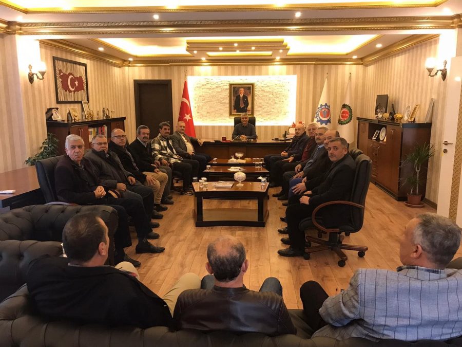 Özçelik İş’te Muhtarlarla Siyaset Üstü Memleket Buluşması