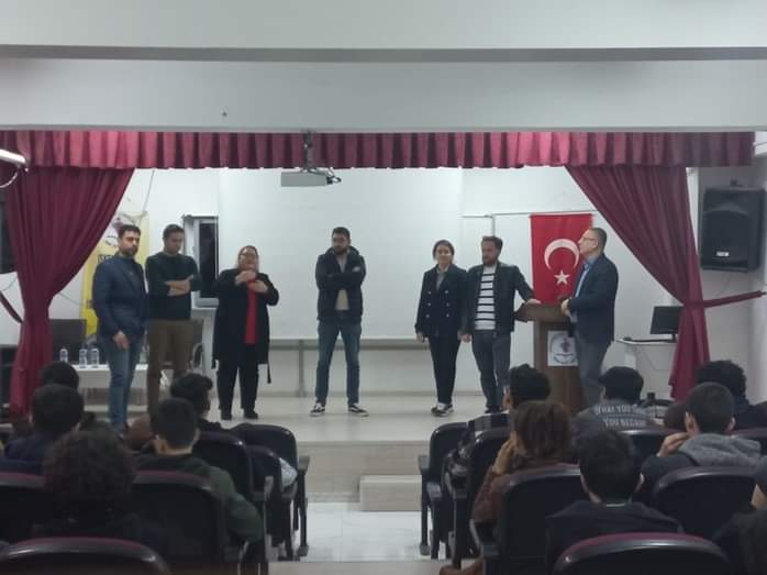 İSTE AKADEMİSYENLERİNDEN MESLEK TANITIMI