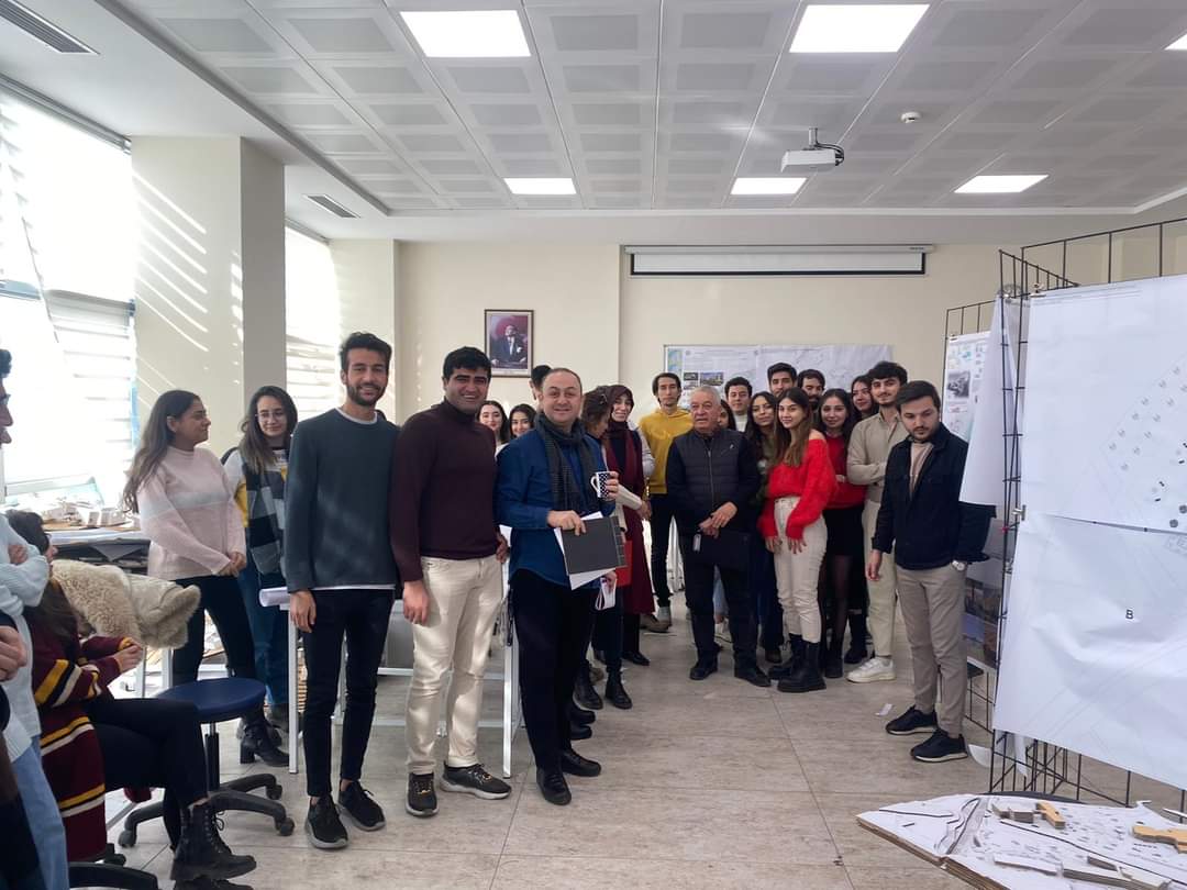 ARSUZ’DA TERKEDİLEN SAĞLIK OKULU ARAZİSİNE ‘UYGULAMA OTELİ’ TASARIM PROJESİ