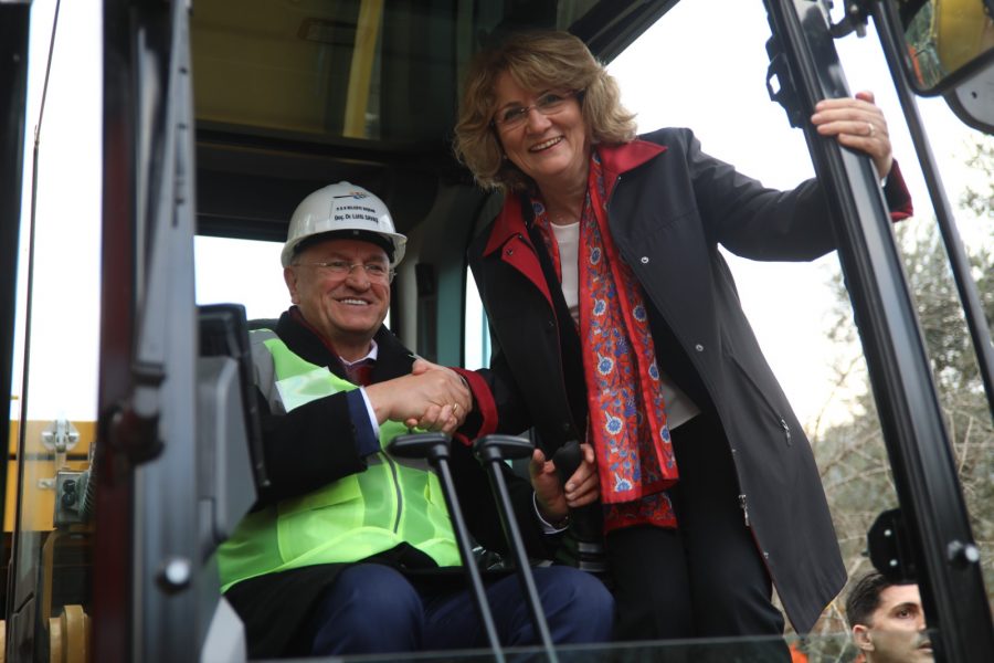 CUMHURİYETİN İKİNCİ YÜZYILININ İLK DEV PROJESİNİN TEMELİ HATAY’DA ATILDI