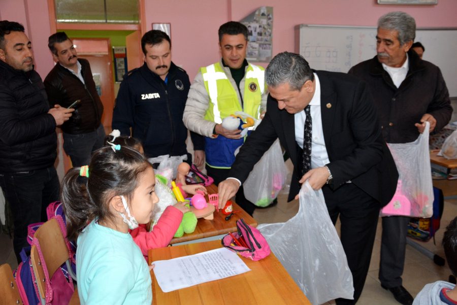 İzmir’den Belen’e gönül köprüsü