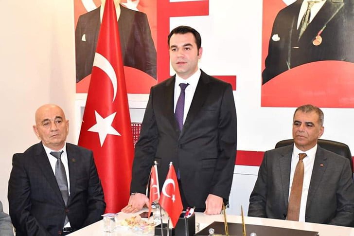 MHP’DE DEVİR TESLİM TÖRENİ YAPILDI