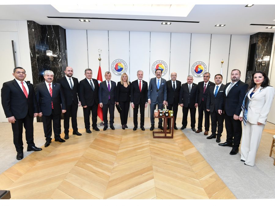 İTSO Yönetimi TOBB Başkanı Rifat Hisarcıklıoğlu’nu Ziyaret Etti