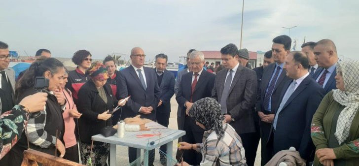 ARSUZ&#8217;DA AĞ ÖRME KURSU AÇILDI