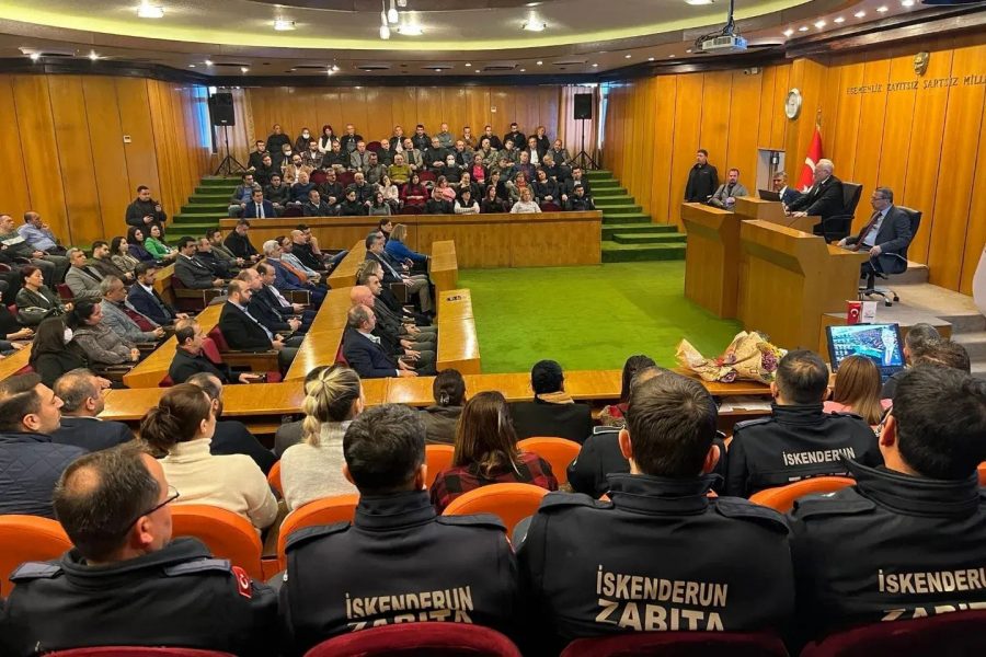 İSKENDERUN BELEDİYESİNDE SOSYAL DENGE SÖZLEŞMESİ SEVİNCİ