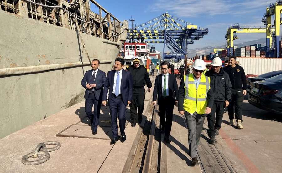 DEMİRYÜREK LİMAKPORT SÖKÜME GİDECEK OLAN ‘SEA EAGLE’ ADLI GEMİYİ İNCELEDİ