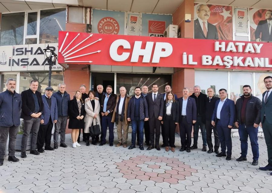 CUMHURİYET HALK PARTİSİ’NDE YENİ ATANAN İL BAŞKANI HAKAN TİRYAKİ GÖREVE BAŞLADI