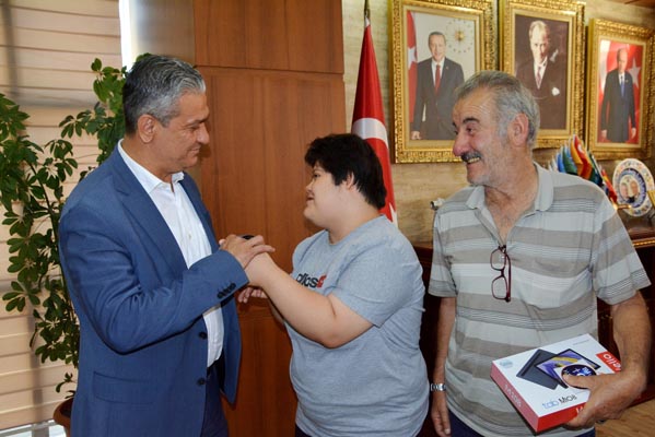 Hollanda kuruluşu BM Life Vakıf ‘dan eğitime Anlamlı Destek