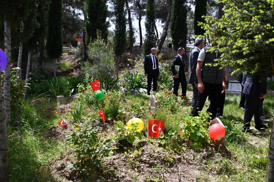 23 Nisan’da buruk ziyaret