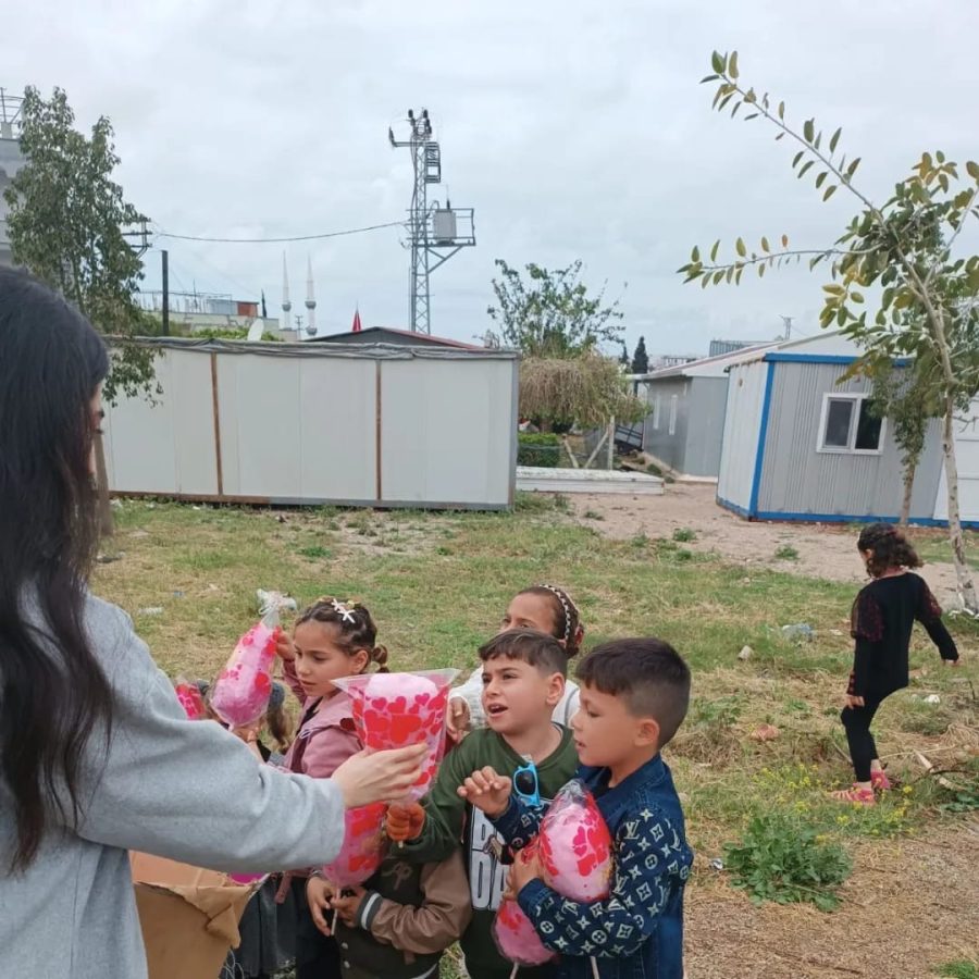 İskenderun Muradiye Mahallesi Yardımlaşma Derneği’nden 23 Nisan’da Anlamlı Etkinlik