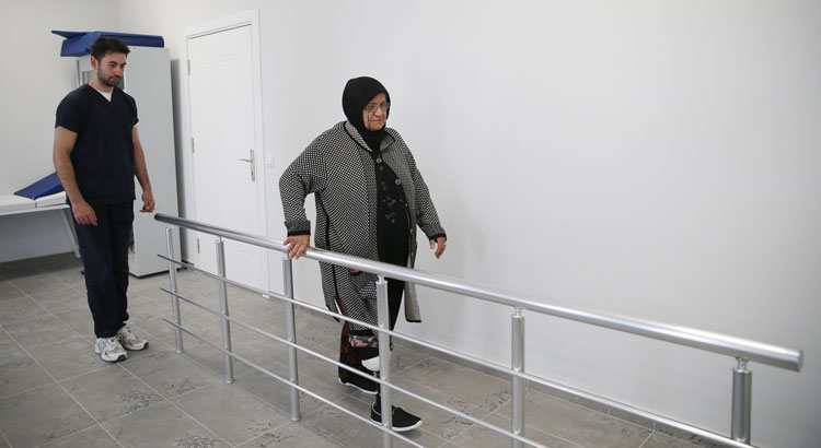 Hatay Engelli Sosyal Girişimcilik Merkezi Sayesinde Emine Kahramanoğulları Yeniden Yürüdü