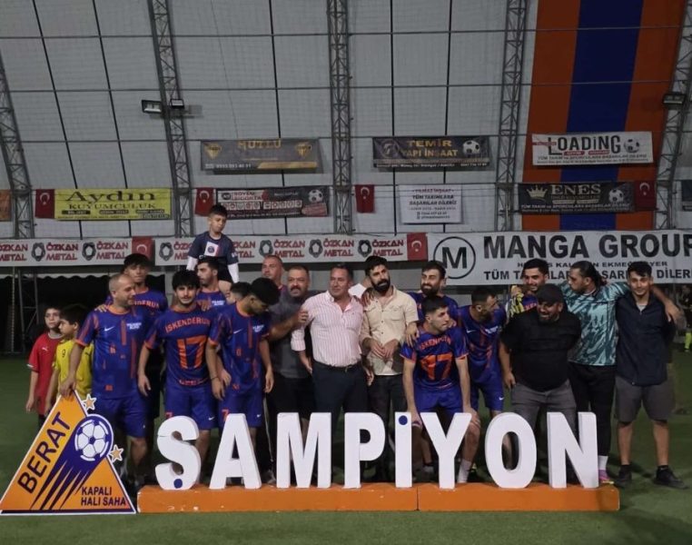 Yıldırım Alpay FK, Dörtyol Hali Saha Futbol Turnuvası Şampiyonu Oldu