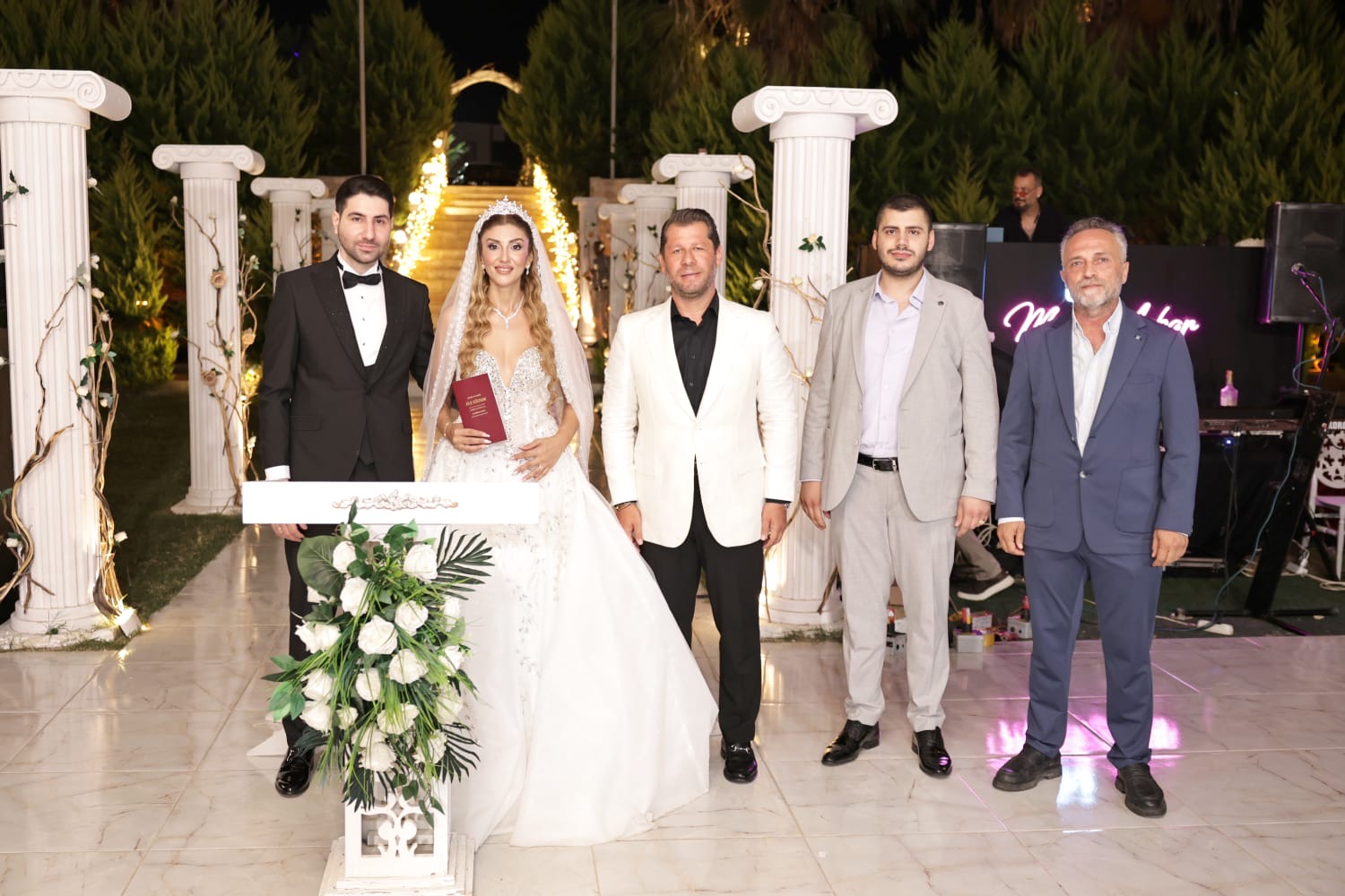 Ağır ve Akçalı Aileleri Fer Diamond’da Mutlu Günde Bir Araya Geldi